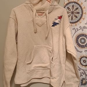 - Grateful Dead Steal Your Face pull over